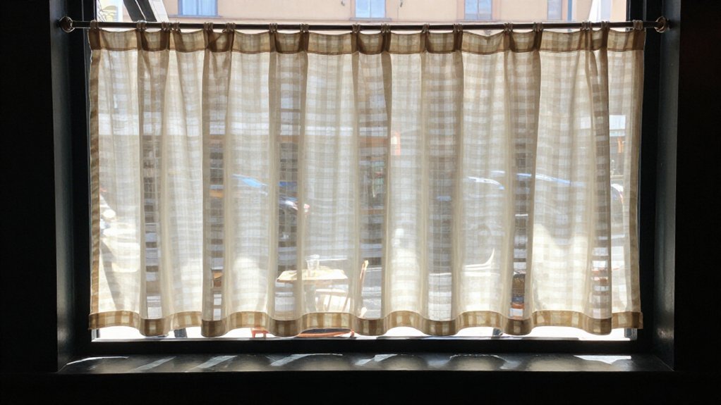 partial privacy bright light